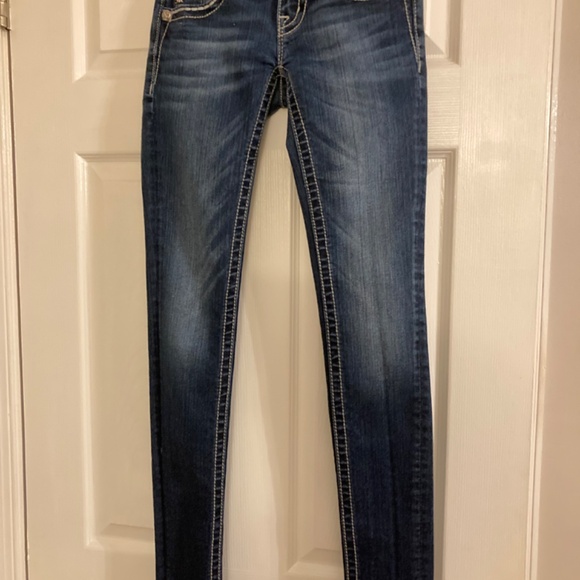 Miss Me Jeans - Picture 2 of 10